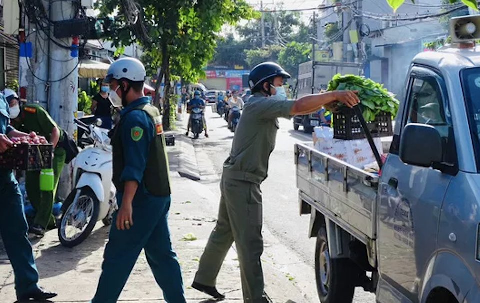 TP Hồ Chí Minh: Nhiều người dân bị phạt “tiền triệu” do vi phạm giãn cách