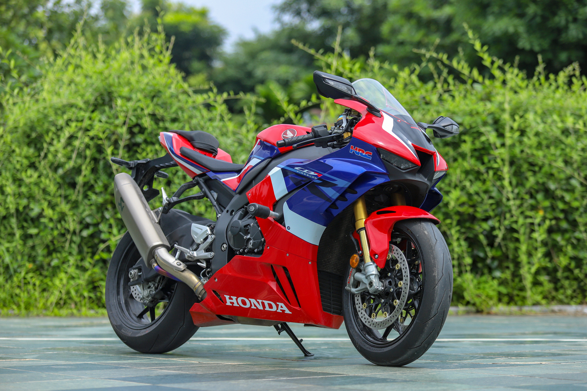 Triệu hồi xe phân khối lớn Honda CBR1000RR-R do lỗi giảm xóc