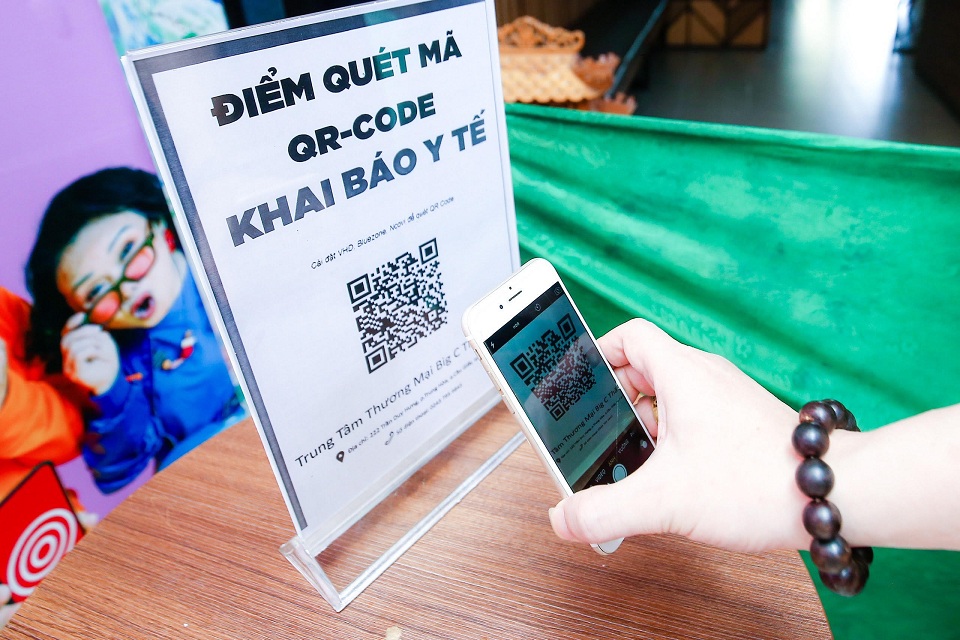 Quét mã QR khi ra vào các địa điểm kinh doanh: Chủ yếu vẫn là ý thức người dân