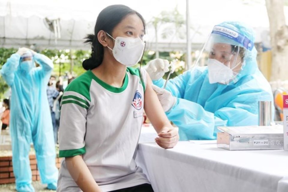 Hà Nội ban hành Kế hoạch tiêm vaccine Covid-19 cho trẻ từ 12-17 tuổi