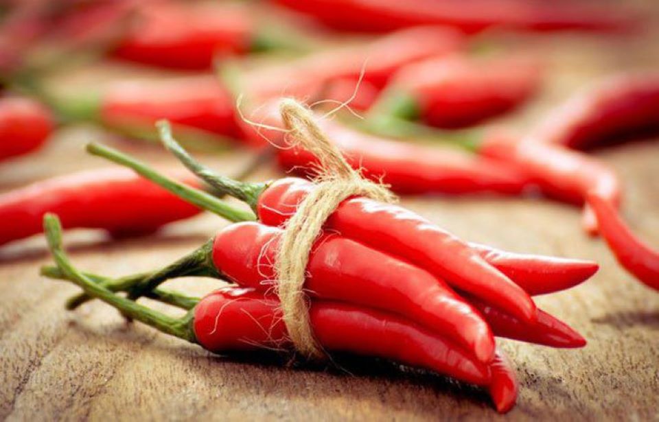 9 tác dụng phụ nguy hiểm khi ăn ớt cay bạn nên biết