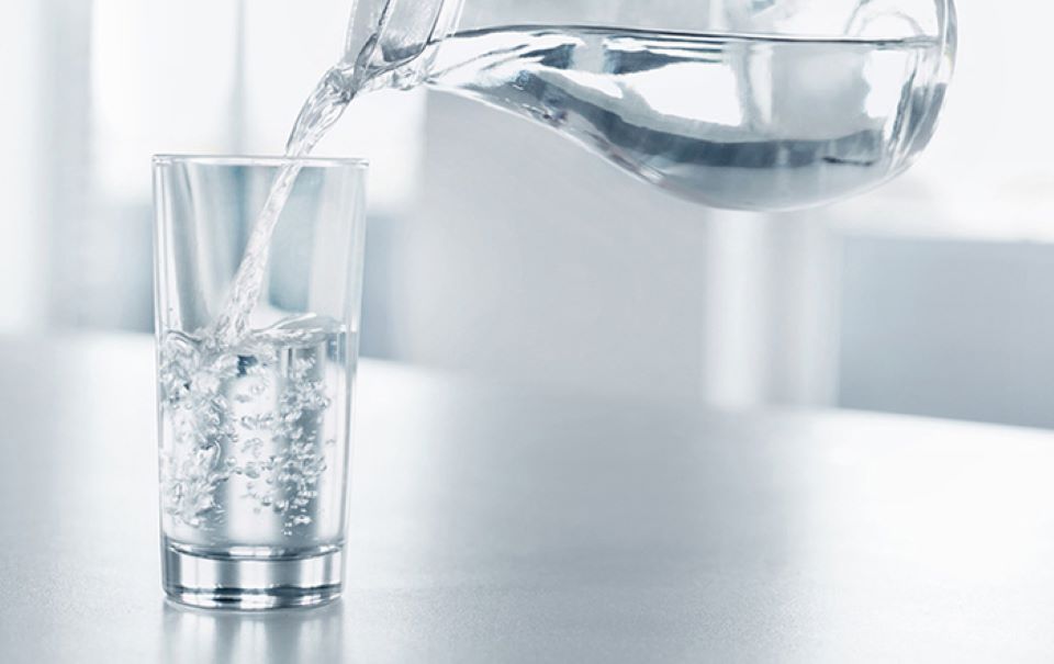 Nên uống nước thế nào để tốt nhất cho sức khoẻ?