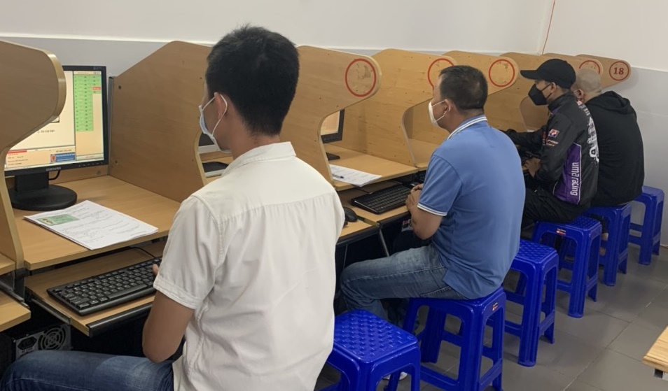 TP Hồ Chí Minh: Trắng trợn mạo danh các cơ sở, trung tâm đào tạo sát hạch lái xe