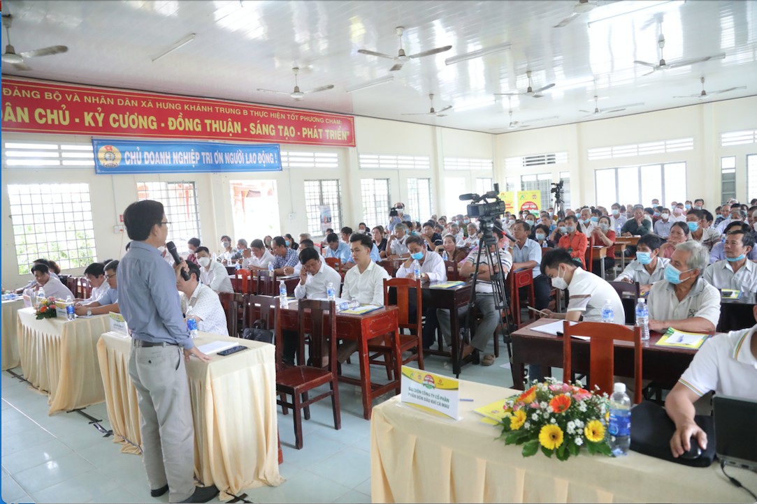 Phân bón Cà Mau đồng hành với chương trình “Nhịp Cầu Nhà Nông”