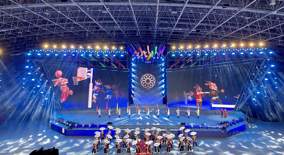 [Trực tiếp] Bế mạc SEA Games 31: "Hội tụ để tỏa sáng - Gather to shine"