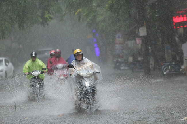 Dự báo thời tiết ngày 11/6/2022: Hà Nội có mưa rào và dông vài nơi