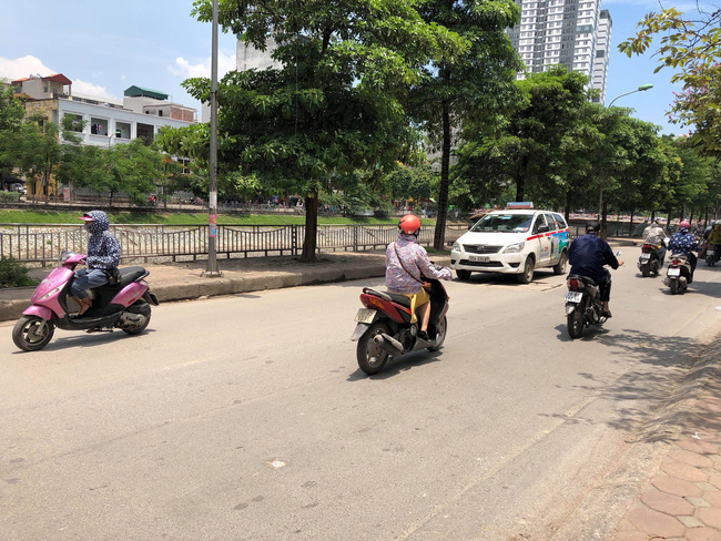 Dự báo thời tiết ngày 11/7/2022: Hà Nội đêm có mưa, ngày nắng