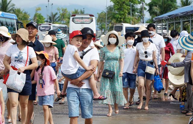 Khánh Hòa: Tour ghép khách lẻ, khách gia đình lên ngôi dịp lễ 2/9