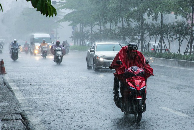 Dự báo thời tiết ngày 23/9/2022: Hà Nội tiếp tục có mưa to