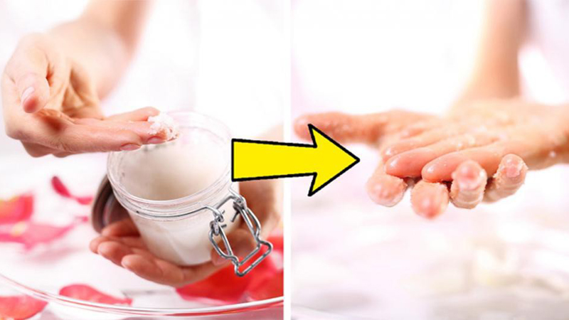 Mẹo khử mùi hành tỏi dính trên tay