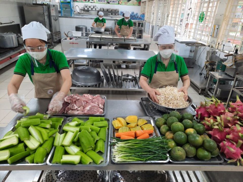 Hà Nội: Tăng cường các biện pháp bảo đảm an toàn thực phẩm trong trường học