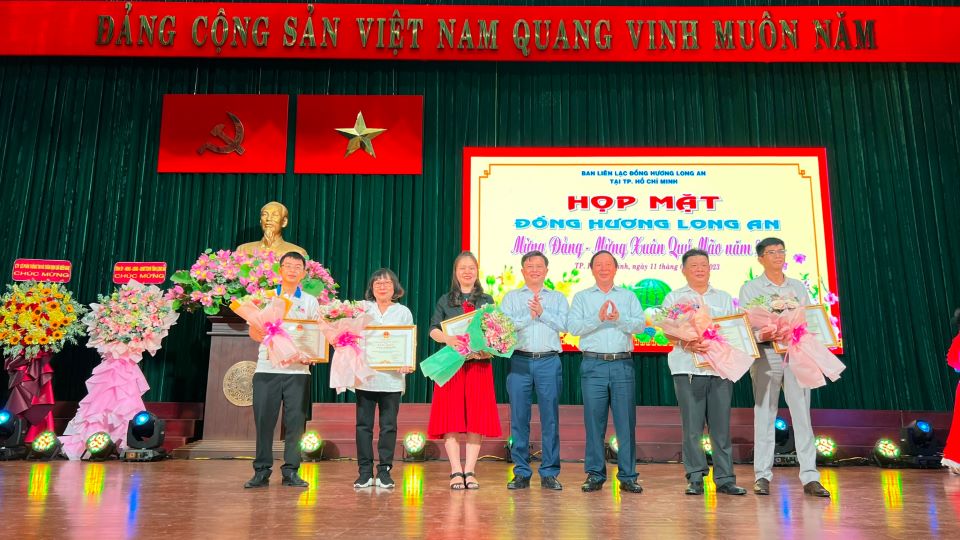 Họp mặt Đồng hương Long An tại TP Hồ Chí Minh mừng Đảng mừng Xuân Quý Mão 2023