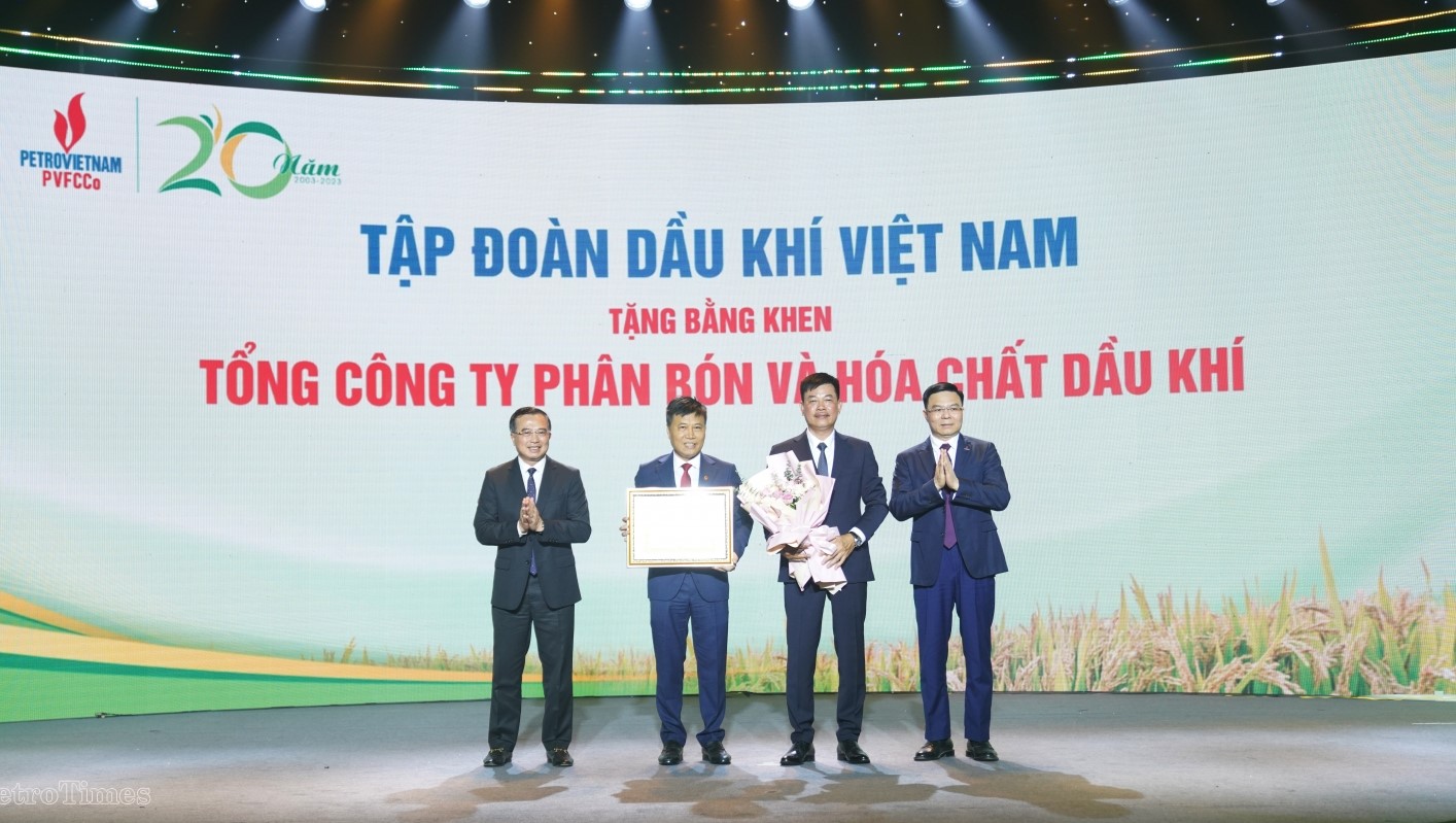 PVFCCo long trọng tổ chức lễ kỷ niệm 20 năm thành lập