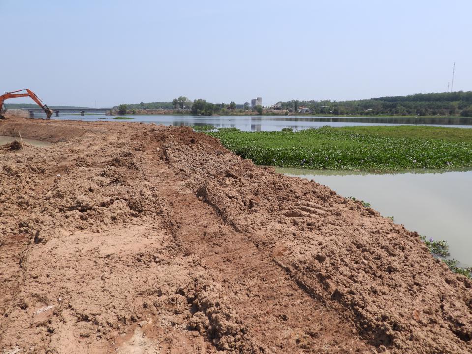 Bình Phước: Hồ thủy lợi quốc gia Phước Hòa đang bị xâm hại nghiêm trọng