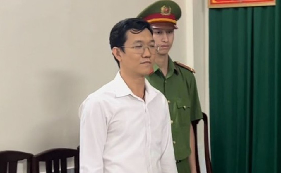 Vụ án Nguyễn Phương Hằng: Tạm giam tiến sĩ luật Đặng Anh Quân thêm 60 ngày 