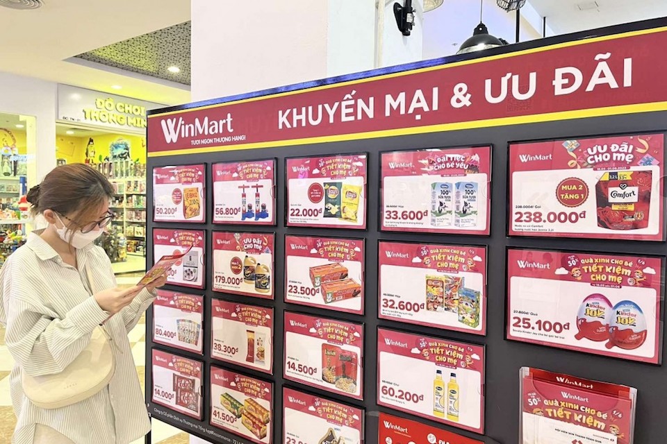 “Cơn mưa” quà tặng dành cho mẹ và bé tại siêu thị WinMart dịp Quốc tế thiếu nhi