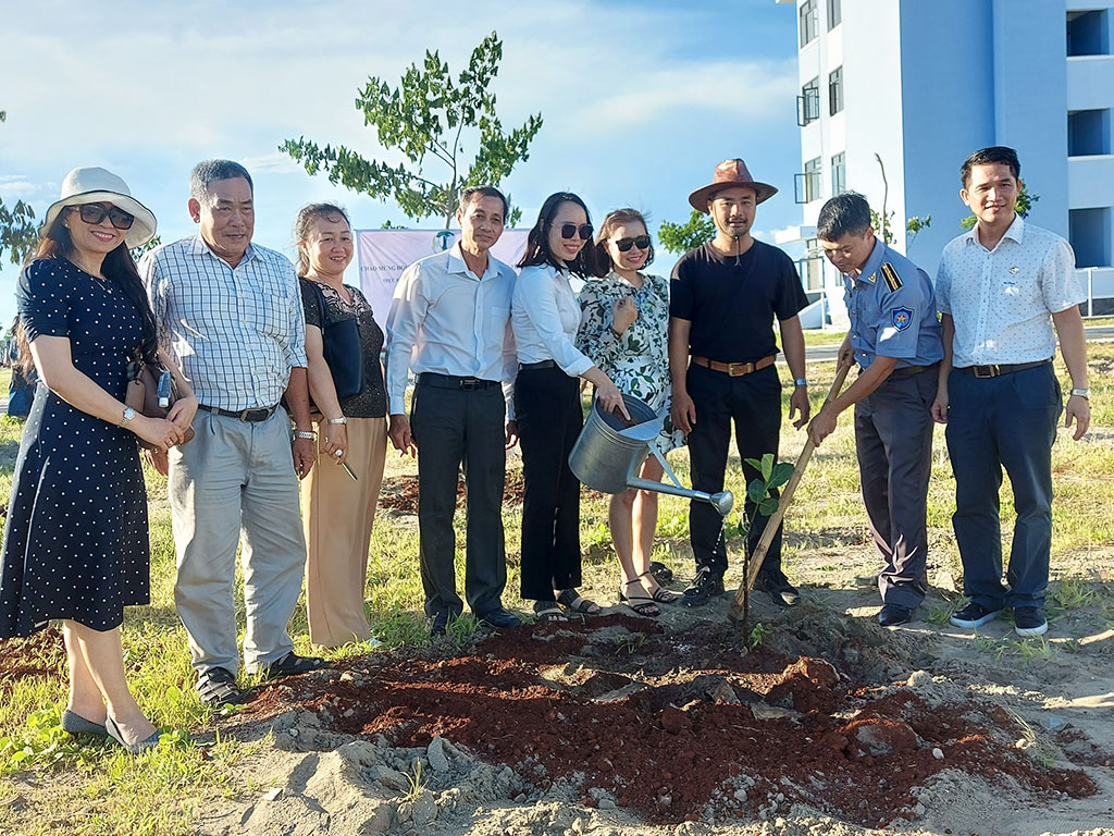 HANE: Nhiều hoạt động nỗ lực vì một Việt Nam xanh tại Vùng 2 Hải Quân