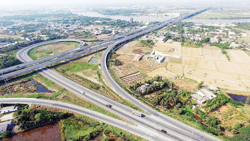 Hạ tầng “chuyển mình” giúp tăng kết nối kinh tế vùng cho TP Hồ Chí Minh