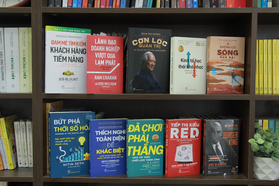 TP Hồ Chí Minh: Ra mắt tủ sách kinh tế hưởng ứng Ngày Chuyển đổi số Việt Nam