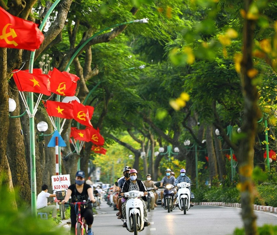 Dự báo thời tiết ngày 28/10/2023: Hà Nội ngày nắng, chiều tối có mưa dông