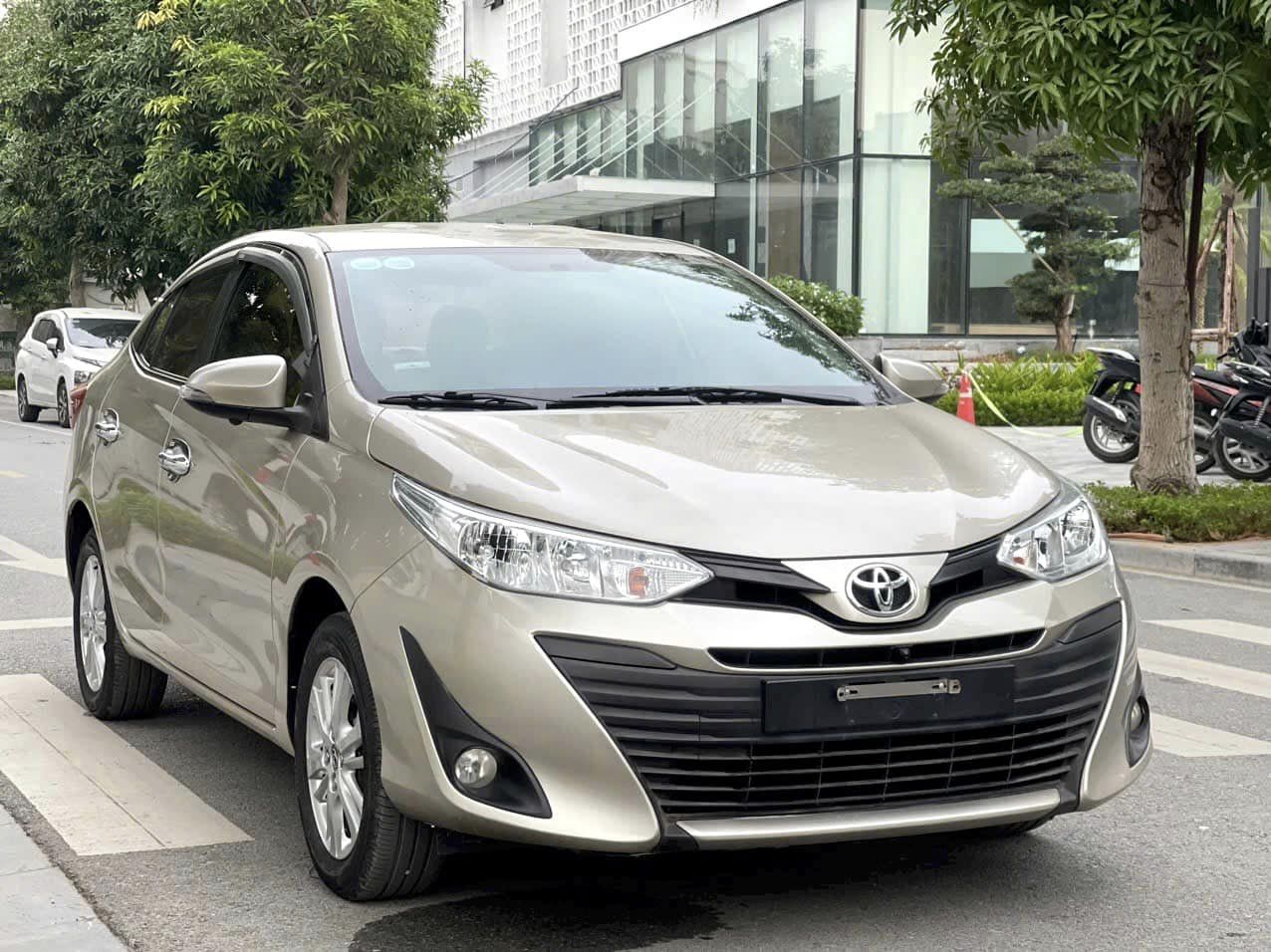 Giá xe ô tô Toyota tháng 11/2023: Nhiều ưu đãi hấp dẫn