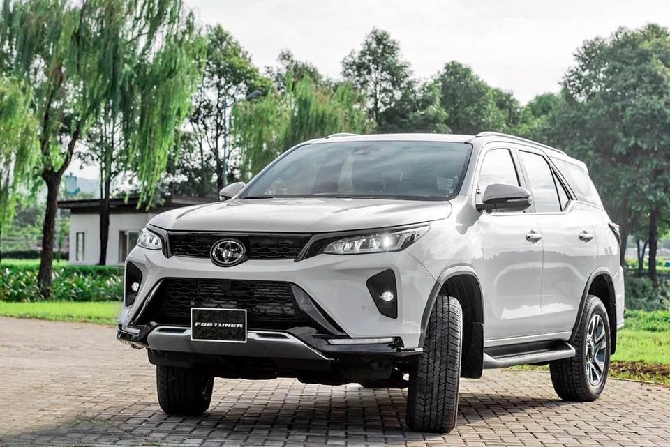 Giá xe ô tô Toyota tháng 11/2023: Nhiều ưu đãi hấp dẫn