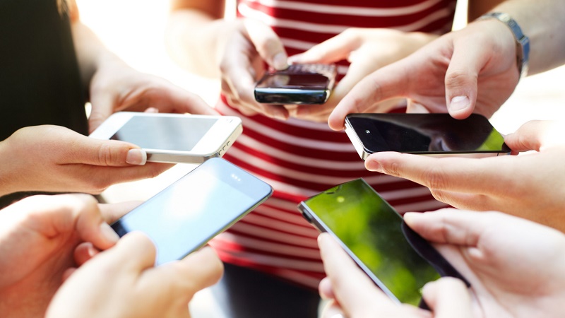 6 thói quen xấu đang làm hỏng smartphone