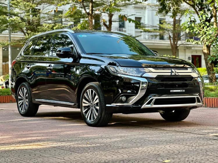 Giá xe ô tô Mitsubishi tháng 11/2023: Nhiều ưu đãi hấp dẫn