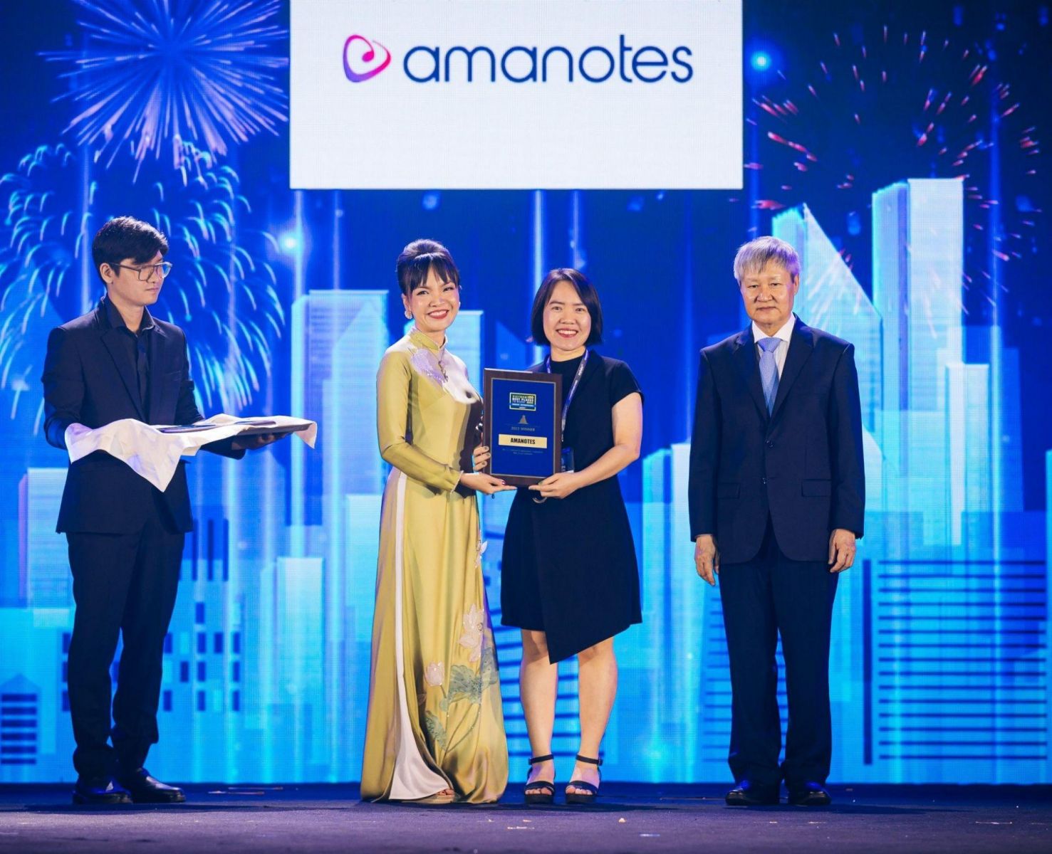 Amanotes được vinh danh trong top 10 nơi làm việc tốt nhất Việt Nam năm 2023 nhóm ngành công nghệ