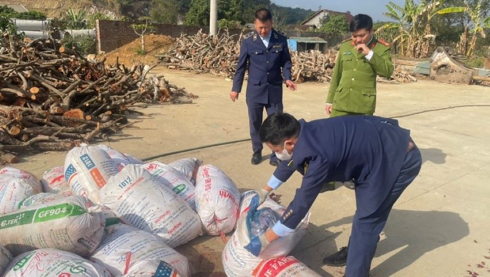 Sơn La: Phát hiện hơn 1 tấn sản phẩm động vật bốc mùi hôi thối