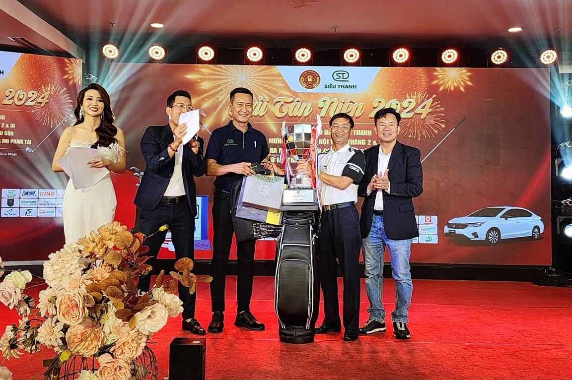 Sôi nổi giải golf CLB Sài Gòn - Hà Nội khai xuân 2024, tranh cúp Siêu Thanh