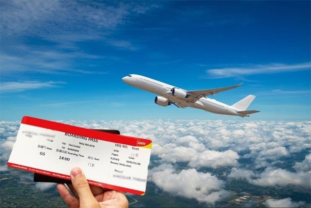 Giá vé máy bay bị đẩy lên cao do phải “gánh” hơn 20 loại phí?