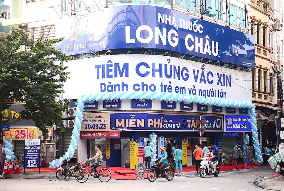 Phát hiện nhiều sai phạm tại Trung tâm tiêm chủng Long Châu