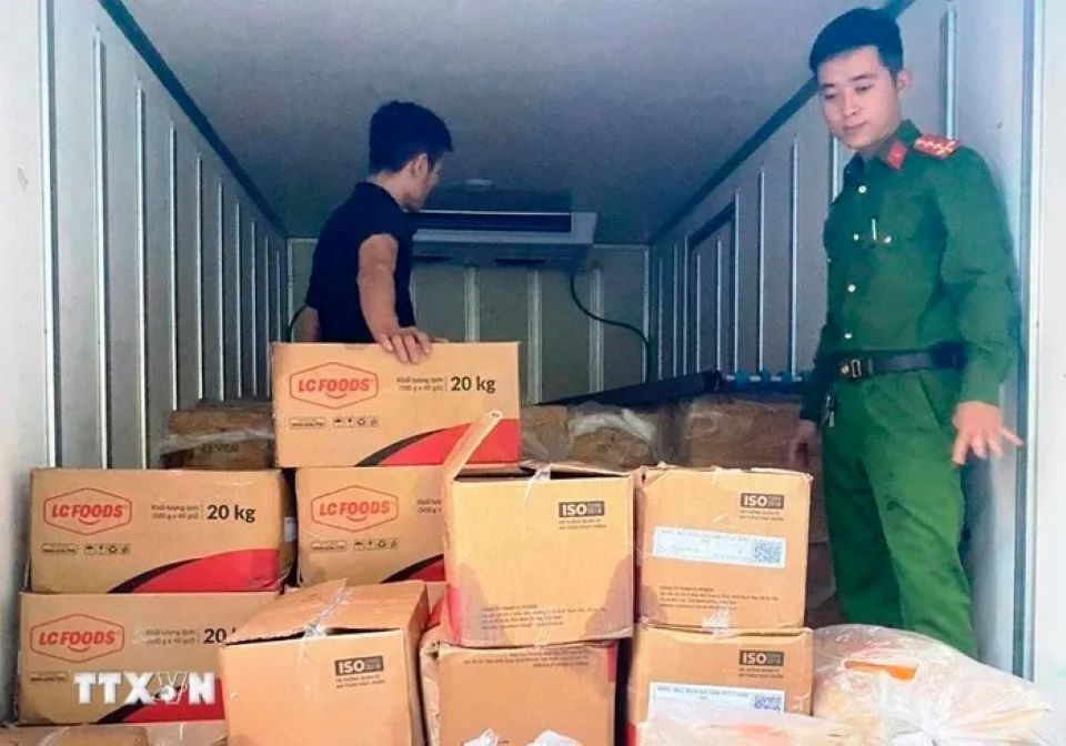 Phát hiện gần 3 tấn nội tạng động vật nhập lậu tại Quảng Bình