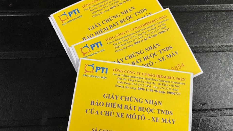 Mức phí bảo hiểm ô tô, xe máy bắt buộc năm 2024