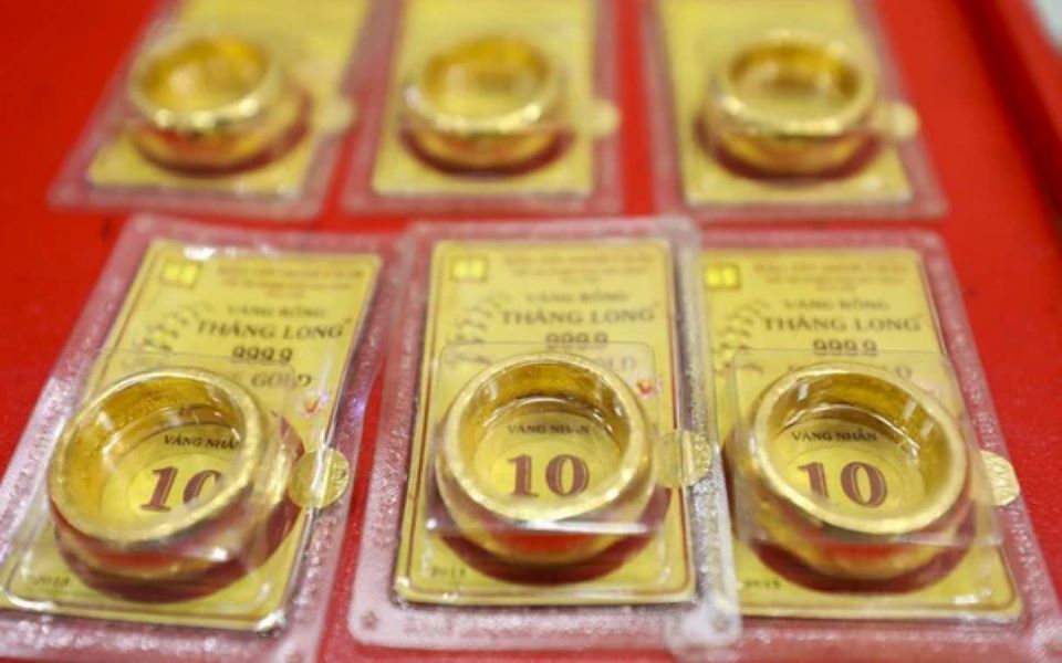 Giá vàng ngày 10/10/2024: Vàng nhẫn đảo chiều lao dốc