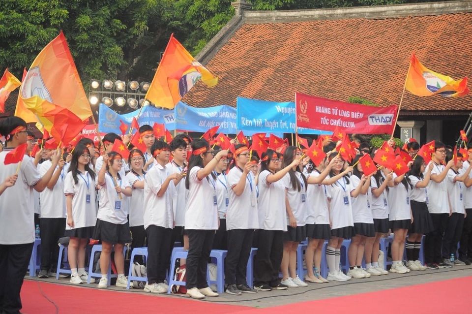 Học sinh Chuyên Sư phạm Hà Nội giành Á quân Đường lên đỉnh Olympia năm 2024