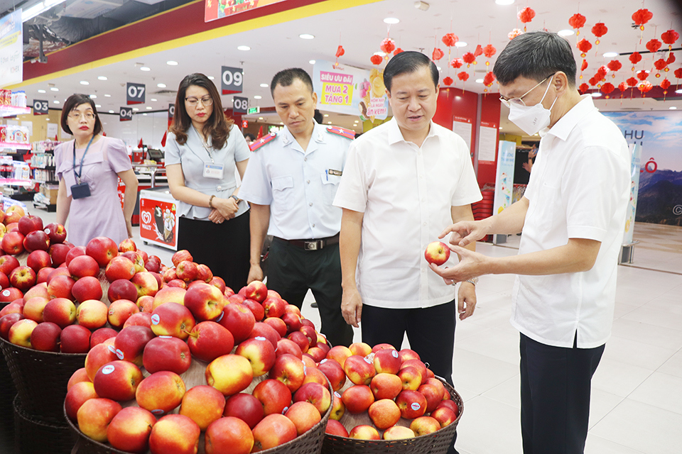 Rau, quả tồn dư thuốc bảo vệ thực vật: loại bớt độc tố bằng cách nào?