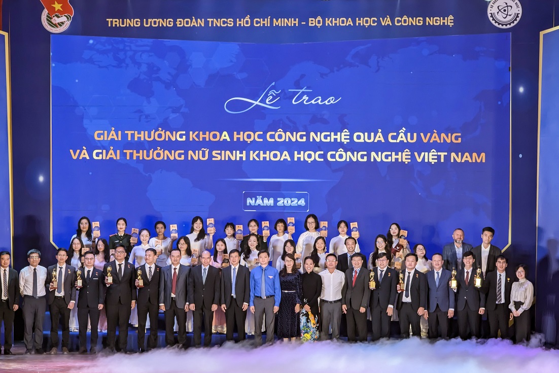 Tân Hiệp Phát 13 năm tiếp lửa đam mê cho tài năng trẻ khoa học công nghệ tại giải thưởng Quả Cầu Vàng