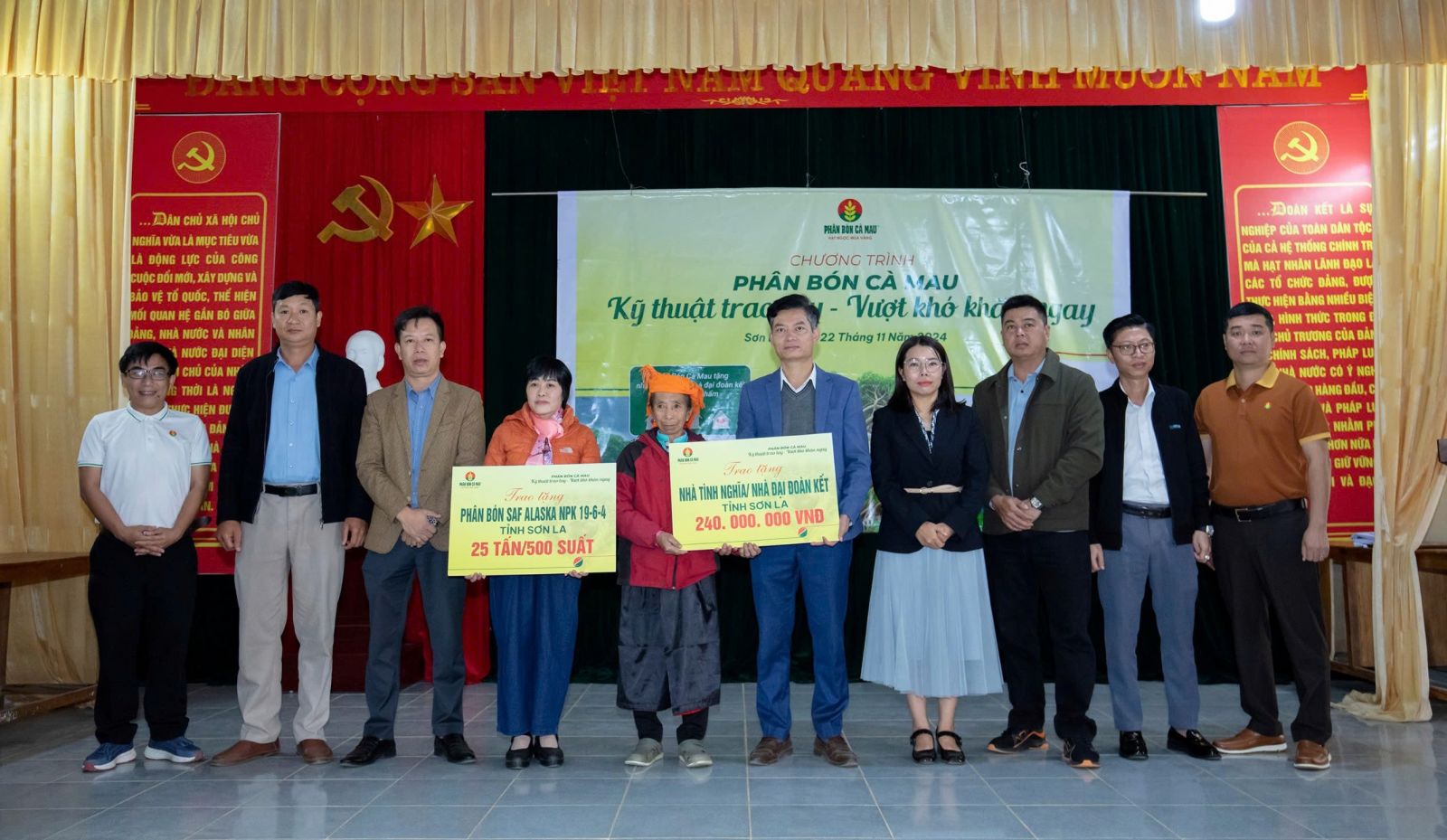 Phân Bón Cà Mau: “Gieo yêu thương, gặt hạnh phúc”