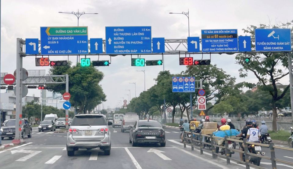 Cục Cảnh sát giao thông thông tin về băn khoăn “bỏ giây đèn đỏ“