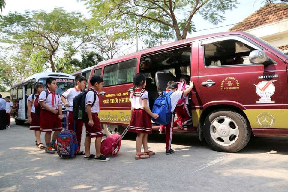 Để quy chuẩn xe chở học sinh sớm đi vào thực tiễn