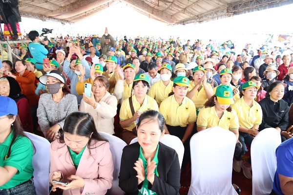 Nhiều thương hiệu phân bón uy tín chất lượng trưng bày sản phẩm tại Lễ hội Cà phê Buôn Ma Thuột