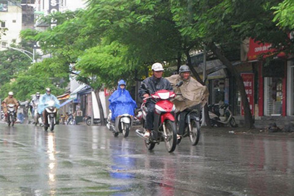Thời tiết ngày 24/4/2025: Tây Nguyên và Nam Bộ chiều tối mưa rào, cục bộ mưa to