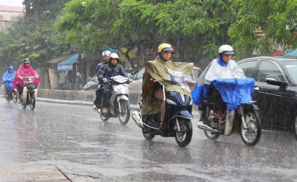 Thời tiết ngày 6/5/2025: Cả nước trời nắng nóng, Nam Bộ chiều tối có mưa to