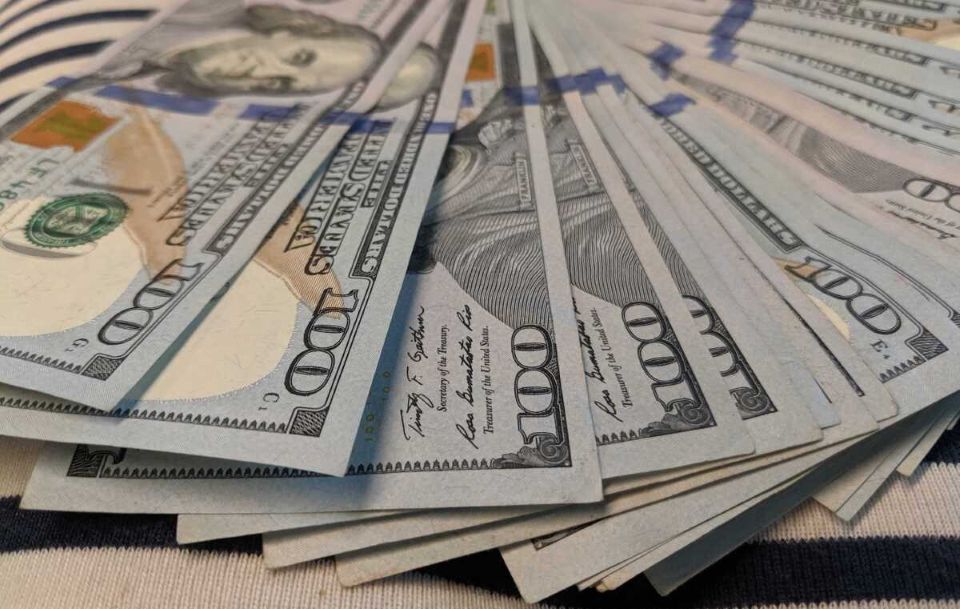 Giá ngoại tệ ngày 6/5/2025: USD lao dốc do lo ngại về thuế quan