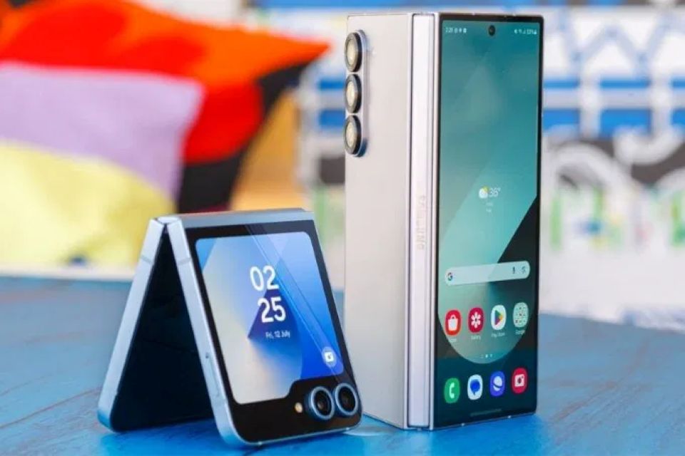 Hé lộ dung lượng pin của Galaxy Z Fold7 và Z Flip7