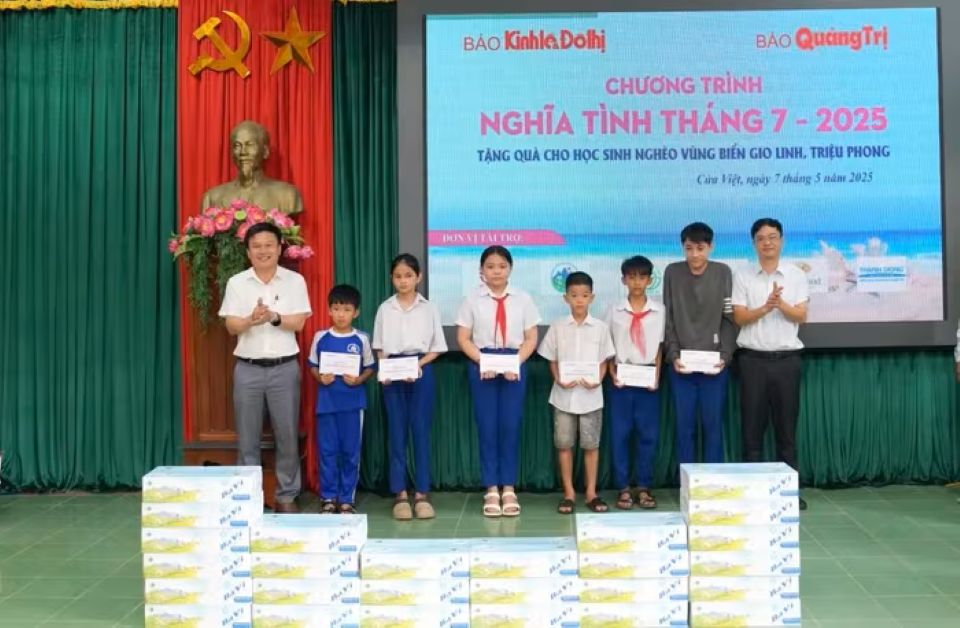 Hành trình tri ân 'Nghĩa tình tháng 7' trên mảnh đất thiêng Quảng Trị