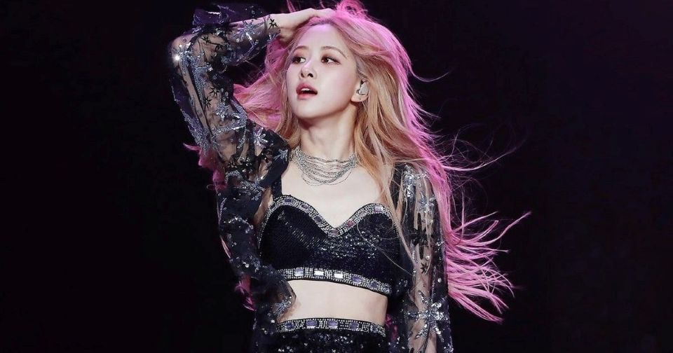 "APT." của Rosé Blackpink phá kỷ lục trên bảng xếp hạng đĩa đơn chính thức