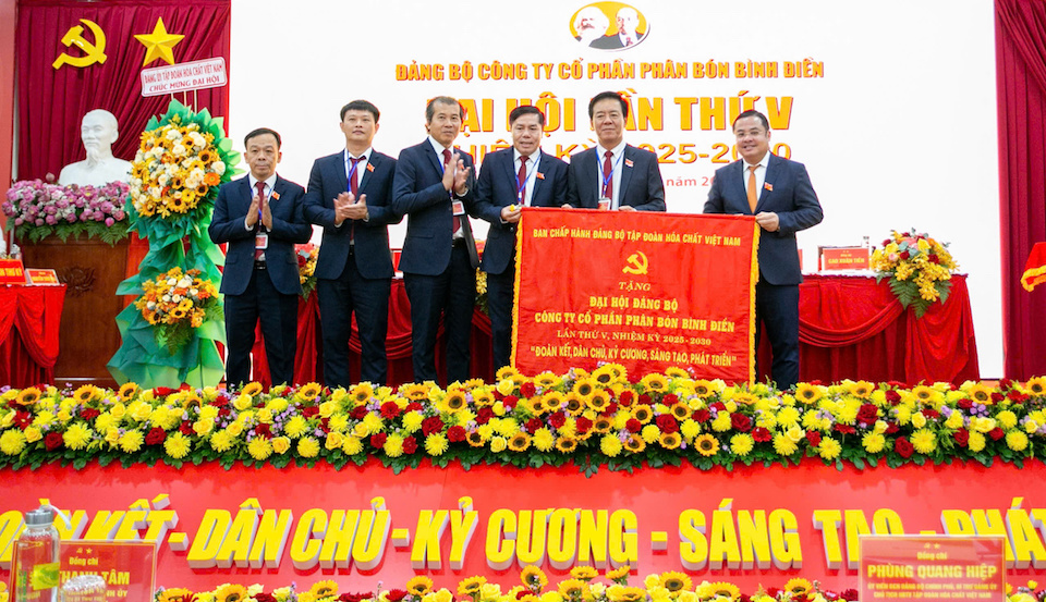 Công ty CP Phân bón Bình Điền tổ chức thành công đại hội Đảng bộ lần thứ V, nhiệm kỳ 2025–2030